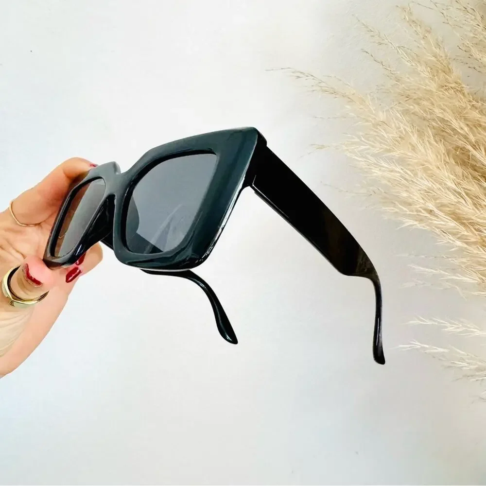 NEW NORDSTROM Black Solid $78 Chunky Oversized Plastic Sunglasses Sunnies Y2K - Picture 6 of 14